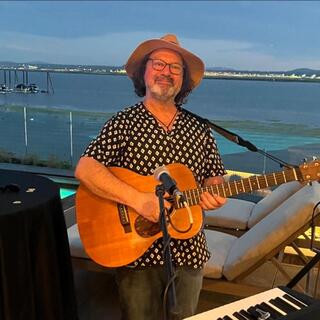 Live Music every Saturday at the Mountain Timber Market